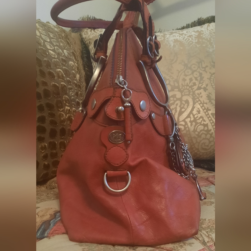 NOW ACCEPTING OFFERS! Vintage Red Leather Juicy Couture XL Purse - Picture 4 of 16